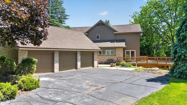 1 Beckford Place, Clarkston, MI 48348
