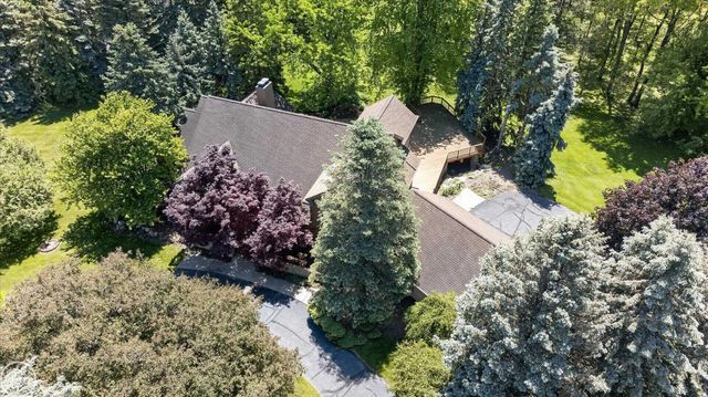 1 Beckford Place, Clarkston, MI 48348