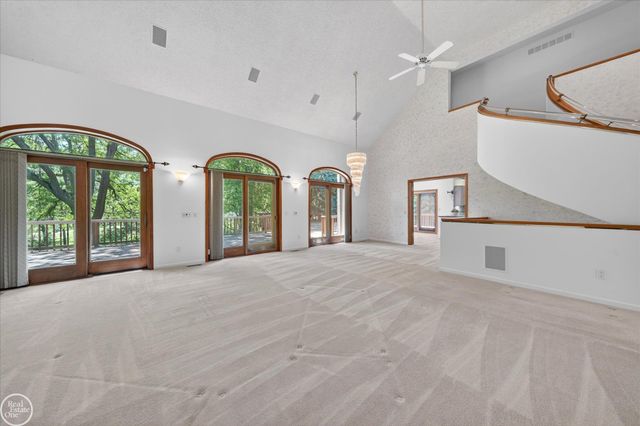 1 Beckford Place, Clarkston, MI 48348