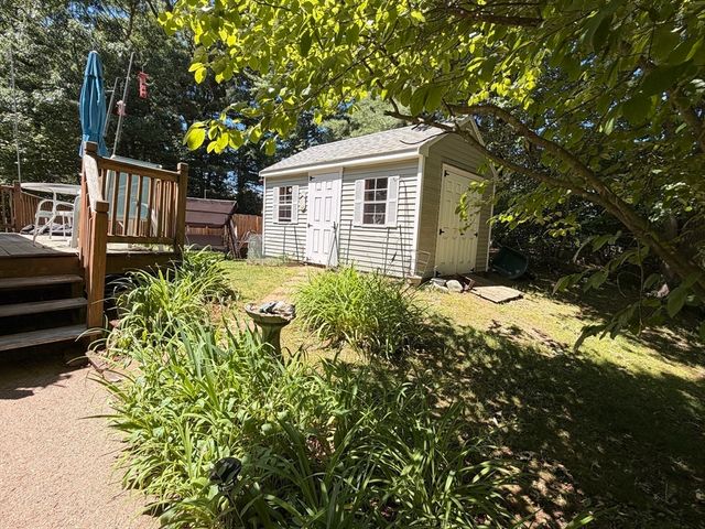 92 Horace Darling Dr, North Attleboro, MA 02760