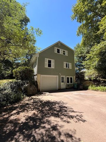 92 Horace Darling Dr, North Attleboro, MA 02760