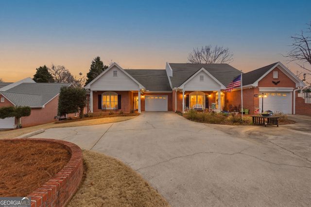 22 Green Hill Place, Toccoa, GA 30577