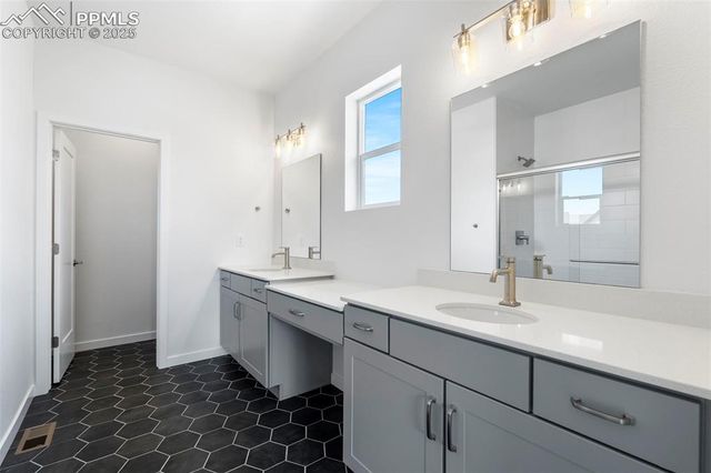 8072 School House Drive, Colorado Springs, CO 80908