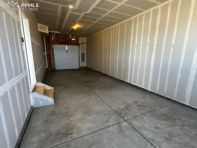 8072 School House Drive, Colorado Springs, CO 80908