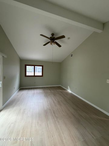 837 Huntington Avenue, Pine Beach, NJ 08741