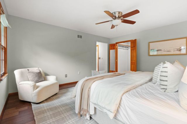 359 Bailey Place, Columbus, OH 43235