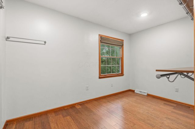 359 Bailey Place, Columbus, OH 43235