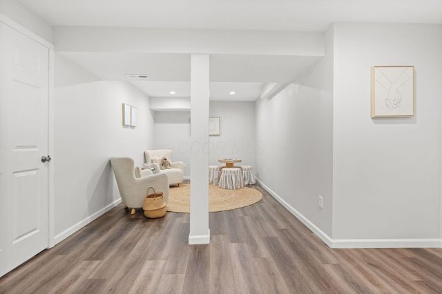 359 Bailey Place, Columbus, OH 43235