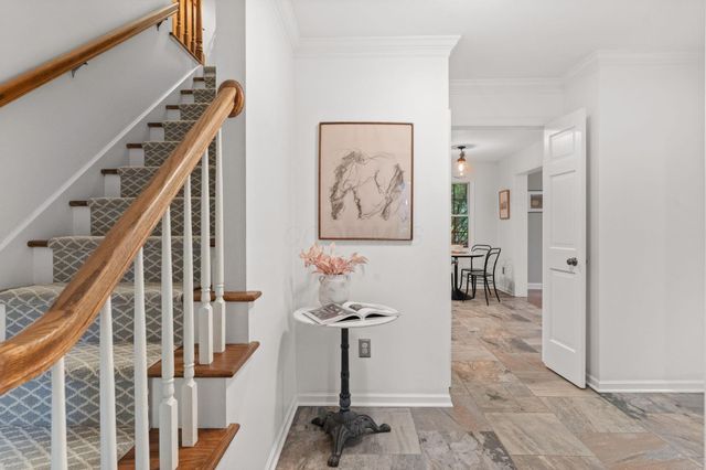 359 Bailey Place, Columbus, OH 43235