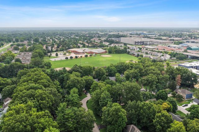 359 Bailey Place, Columbus, OH 43235