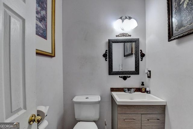 2154 Crystal Lake Drive, Lawrenceville, GA 30044
