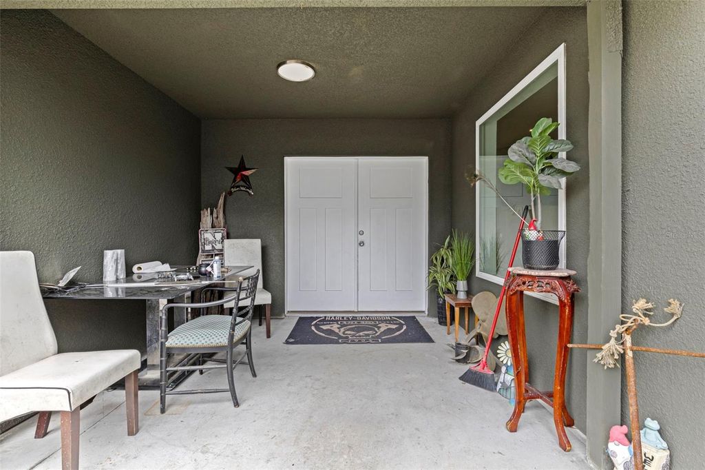 Image 4 of property listing at 649 16TH STREET NW, Largo, FL 33770