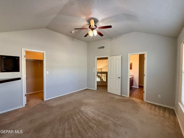 1524 BILL MUELLER Place, El Paso, TX 79912