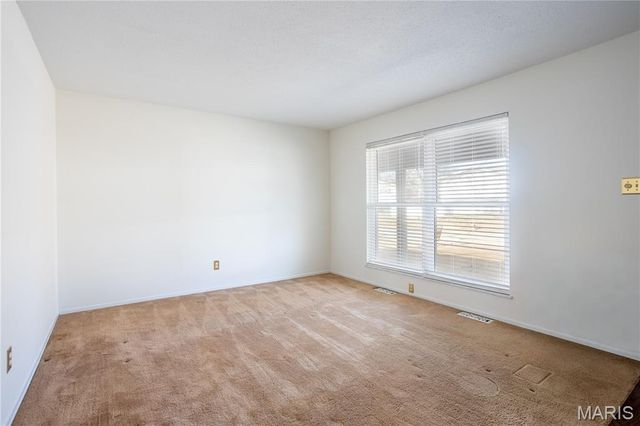 11042 Wylestone Court, Unincorporated, MO 63126