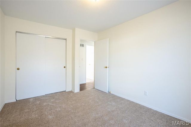 11042 Wylestone Court, Unincorporated, MO 63126