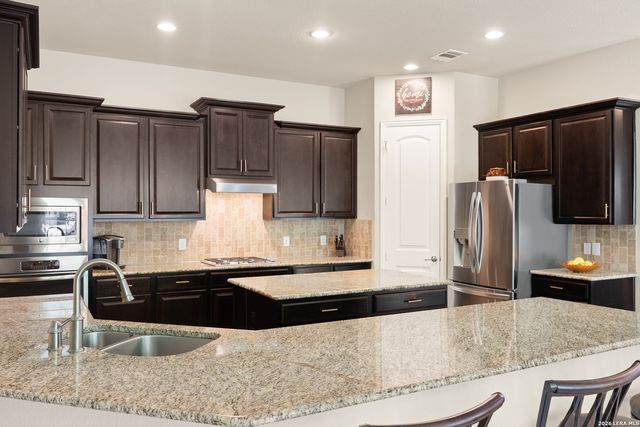 32325 LAVENDER CV, Bulverde, TX 78163