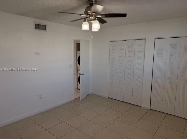 8050 NW 8th Street 1307, Miami, FL 33126
