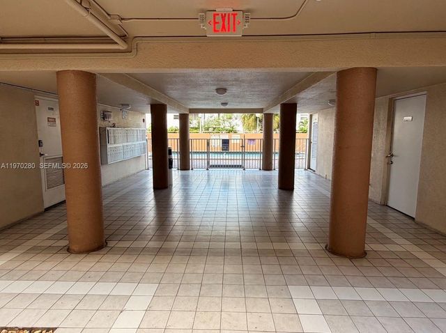 8050 NW 8th Street 1307, Miami, FL 33126