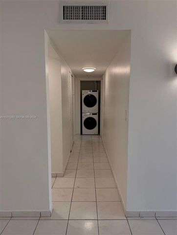 8050 NW 8th Street 1307, Miami, FL 33126
