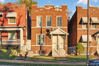 2720 Texas Avenue, St Louis, MO 63118