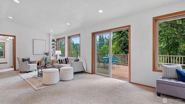 4120 Lake House Lane SE, Olympia, WA 98513