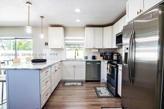 133 SE 2nd, Cape Coral, FL 33990