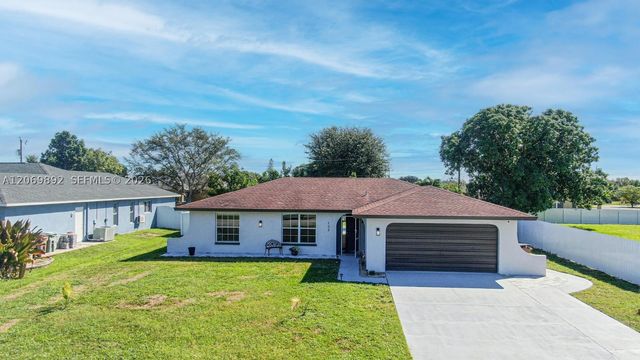 133 SE 2nd, Cape Coral, FL 33990