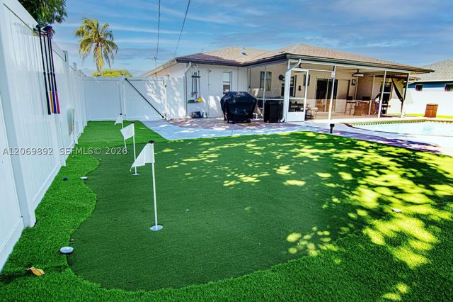 133 SE 2nd, Cape Coral, FL 33990
