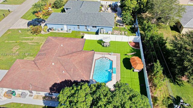 133 SE 2nd, Cape Coral, FL 33990