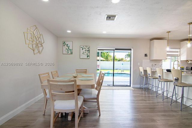 133 SE 2nd, Cape Coral, FL 33990