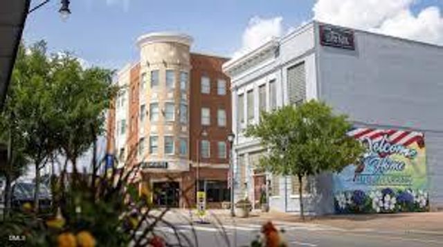 138 N West Street, Fuquay Varina, NC 27526