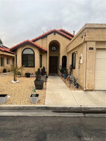 11677 Cedar Court, Apple Valley, CA 92308