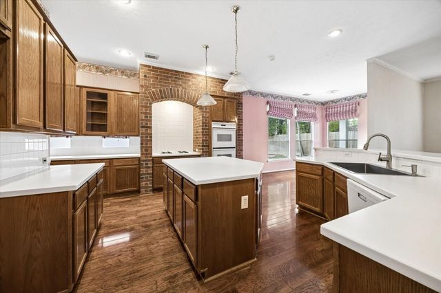 1203 Bingle Road, Houston, TX 77055