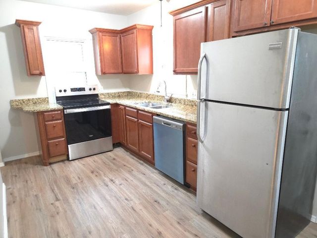 1715 Race Street, Saint Paul, MN 55116
