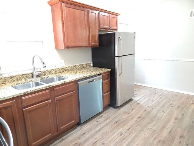 1715 Race Street, Saint Paul, MN 55116
