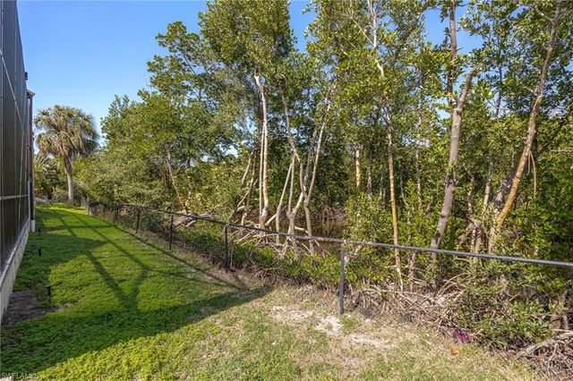 12206 Siesta DR, Fort Myers Beach, FL 33931