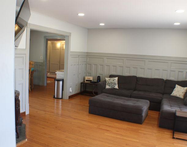 6 Pinecrest Avenue, Berlin, NH 03570