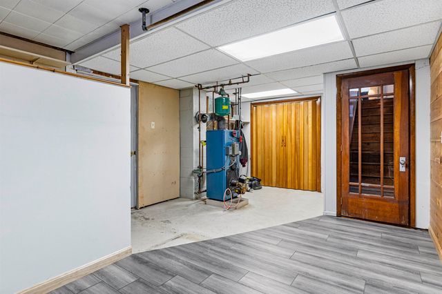 6 Pinecrest Avenue, Berlin, NH 03570