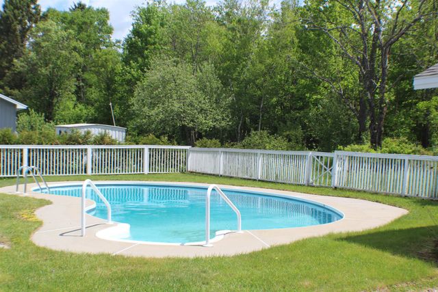 6 Pinecrest Avenue, Berlin, NH 03570