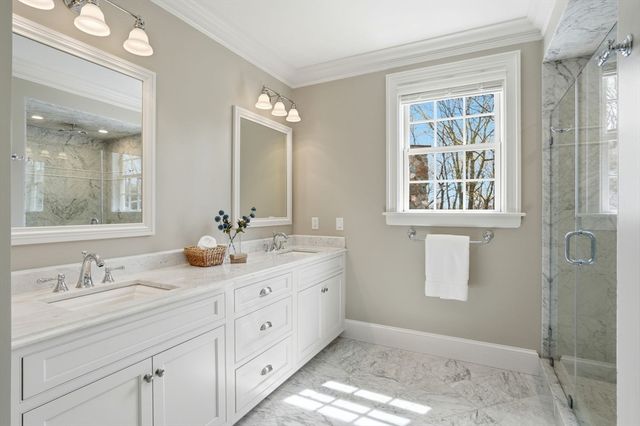 21 Chadbourne Road, Lexington, MA 02421