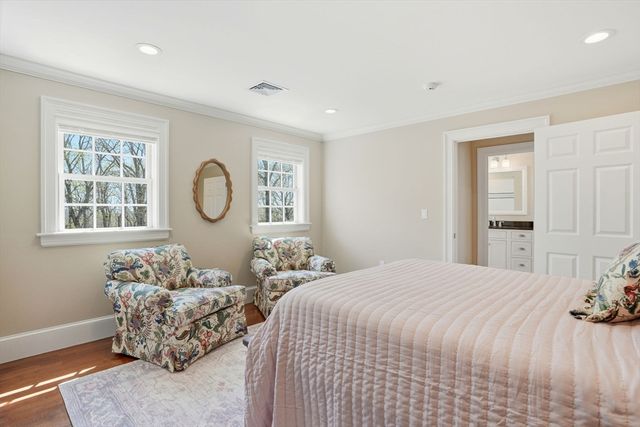 21 Chadbourne Road, Lexington, MA 02421