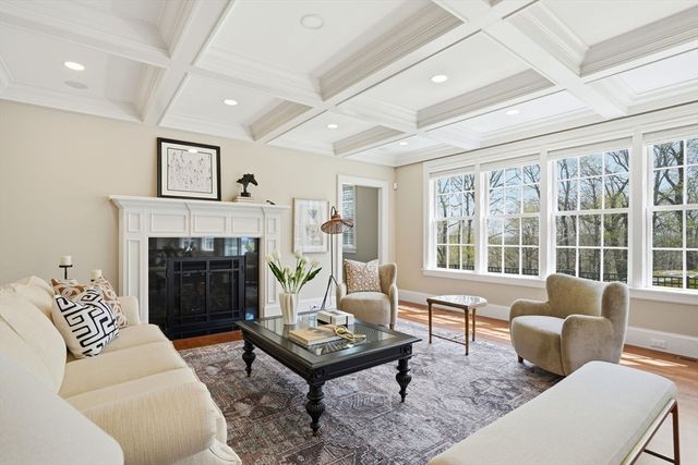 21 Chadbourne Road, Lexington, MA 02421
