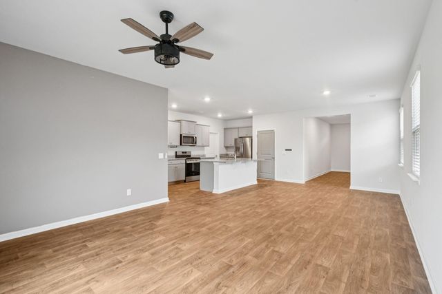689 Ladywood Drive, Summerville, SC 29486
