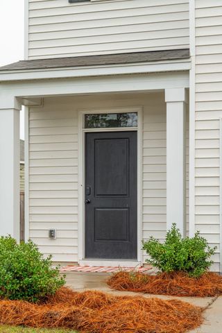 689 Ladywood Drive, Summerville, SC 29486