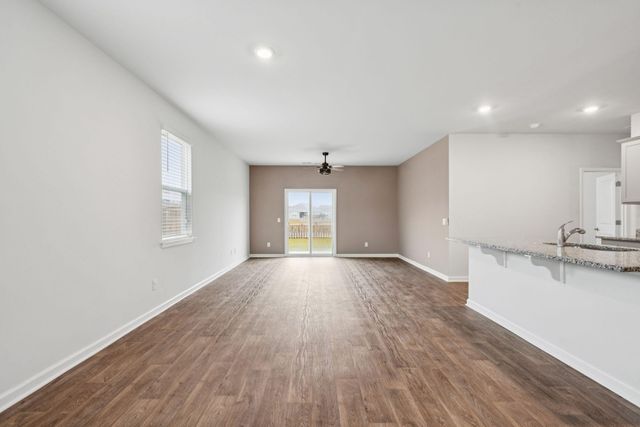 689 Ladywood Drive, Summerville, SC 29486