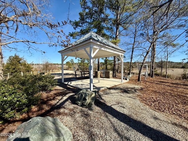 325 Levies Landing SW, Supply, NC 28462