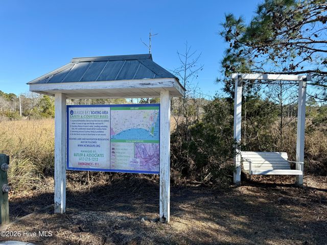 325 Levies Landing SW, Supply, NC 28462