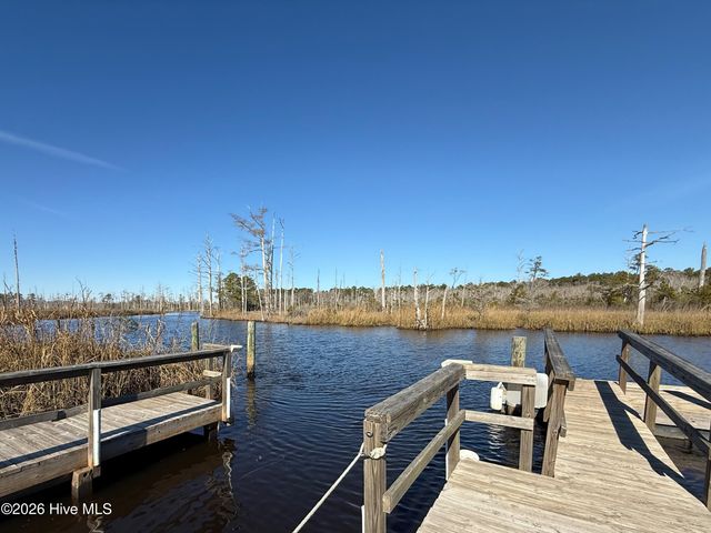 325 Levies Landing SW, Supply, NC 28462