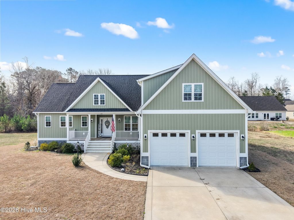 325 Levies Landing SW, Supply, NC 28462