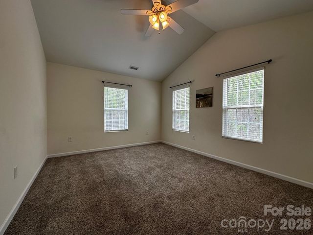 131 High Bluff Circle, Mooresville, NC 28115